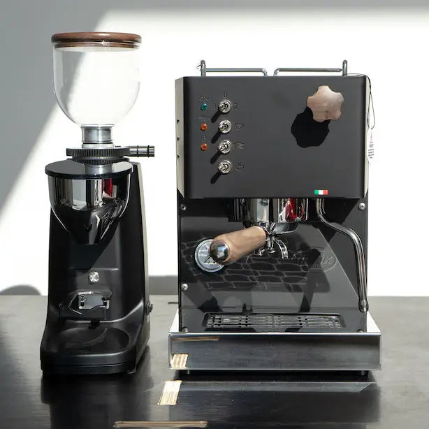 Quick Mill Pippa & Bellezza Piccola Package In Dark Wood & Black