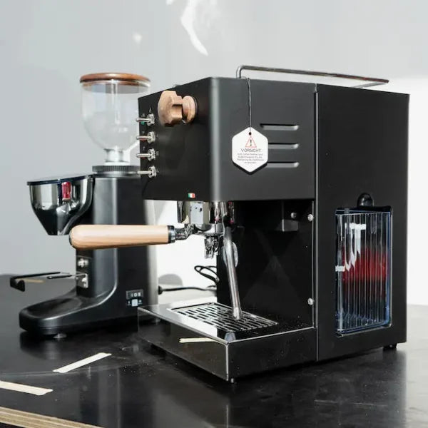 Quick Mill Pippa & Bellezza Piccola Package In Dark Wood & Black