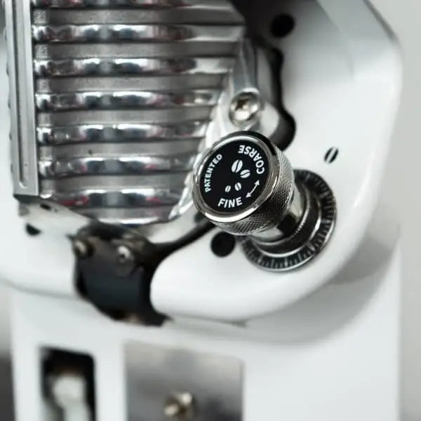 Stunning EX Demo Victoria Arduino Mythos 2 In White Grinder